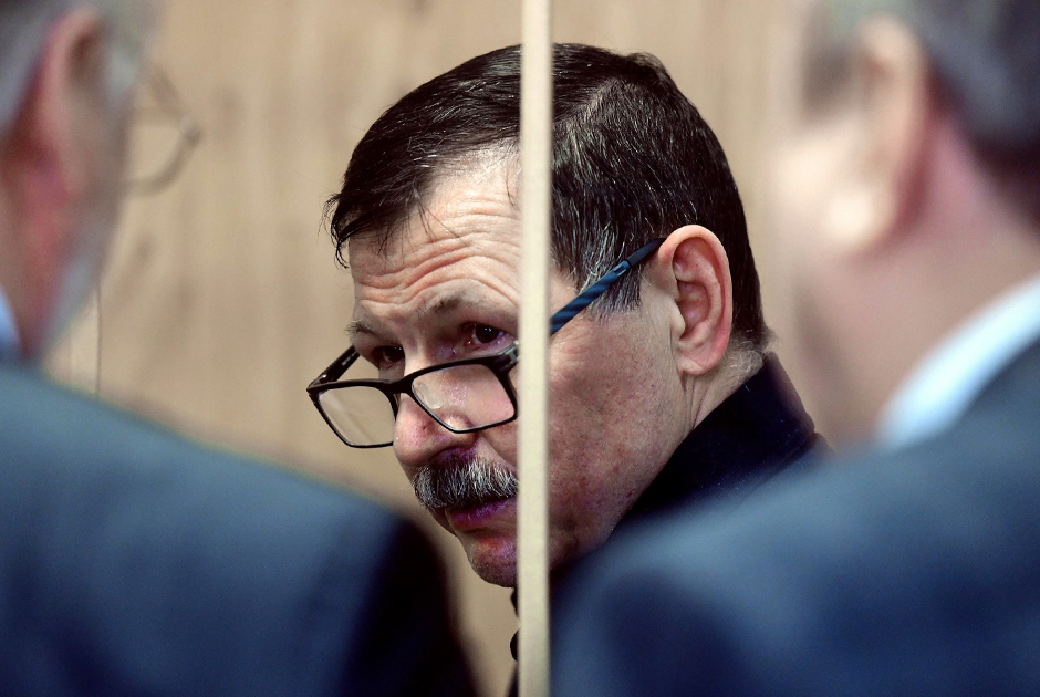 С протянутой трубой